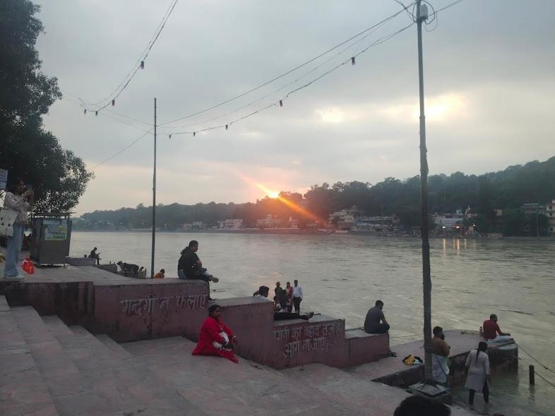 Yes Retreat Rishikesh Hotel Luaran gambar